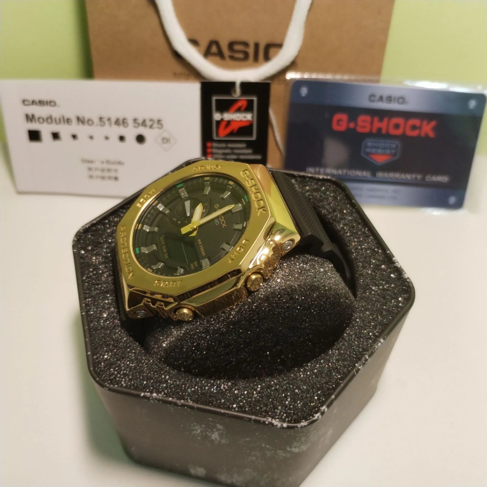 Reloj G-Shock GM-2100G-1A9 – photo 3